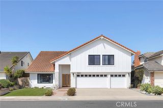 8841 Seaspray Drive, Huntington Beach, CA 92646