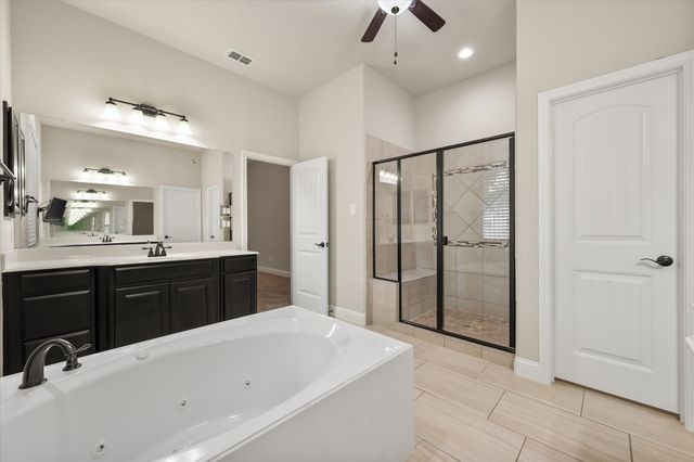 5145 Kentwood Drive, Mckinney, TX 75070