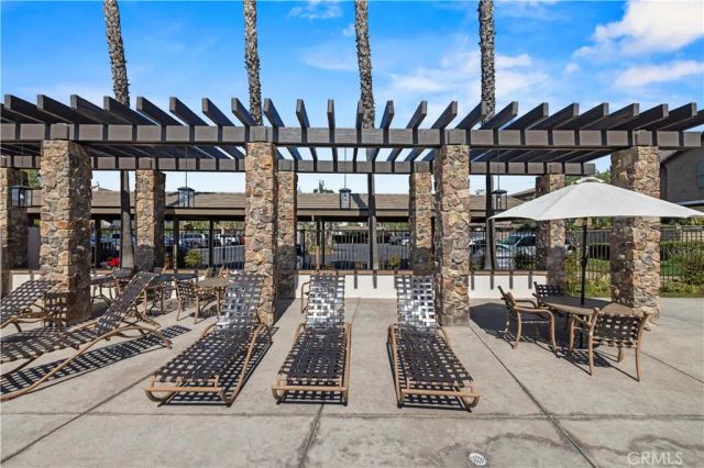 19354 Laroda 165, Saugus, CA 91350