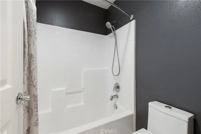 19354 Laroda 165, Saugus, CA 91350