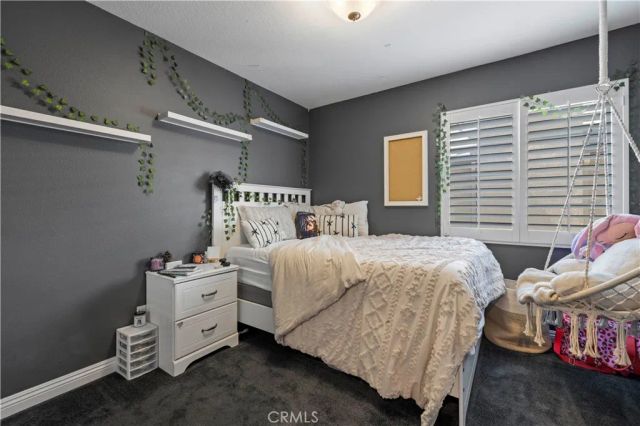 19354 Laroda 165, Saugus, CA 91350