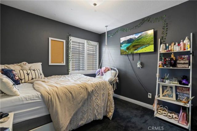 19354 Laroda 165, Saugus, CA 91350