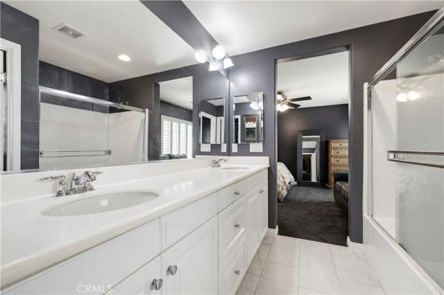 19354 Laroda 165, Saugus, CA 91350