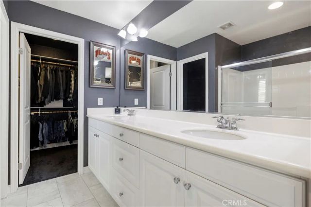 19354 Laroda 165, Saugus, CA 91350