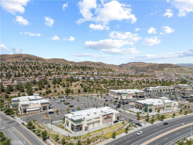 19354 Laroda 165, Saugus, CA 91350