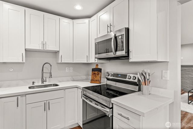 5635 Pacific Avenue, Tacoma, WA 98408