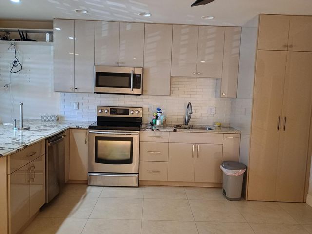 5505 N Ocean Boulevard 3-203, Ocean Ridge, FL 33435