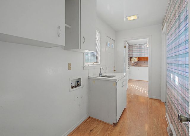 1206 Toben Ter, Lawrenceburg, TN 38464