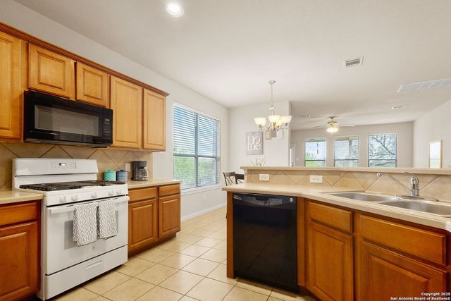 3642 Pinyon, San Antonio, TX 78261