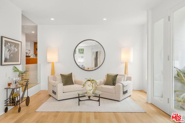 1414 Mockingbird Place, West Hollywood, CA 90069