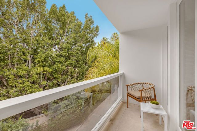 1414 Mockingbird Place, West Hollywood, CA 90069