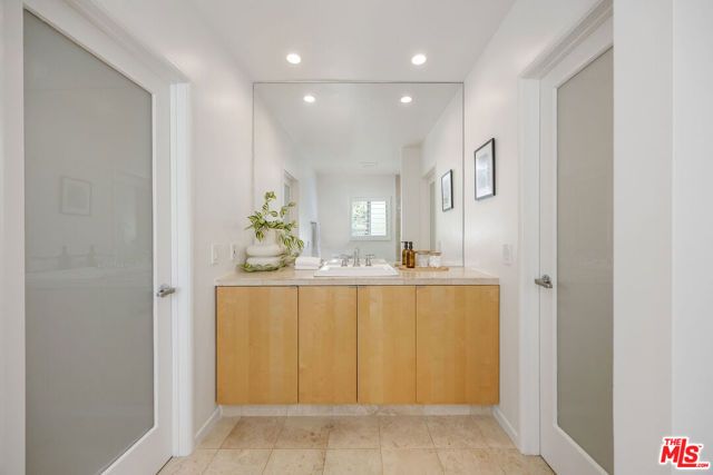 1414 Mockingbird Place, West Hollywood, CA 90069