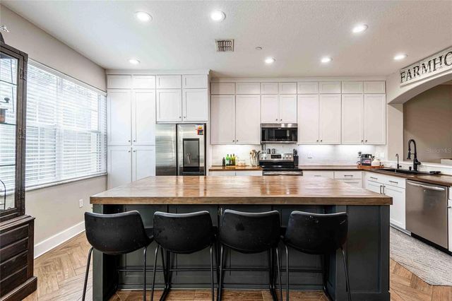 10144 ARBOR RUN 34, Tampa, FL 33647