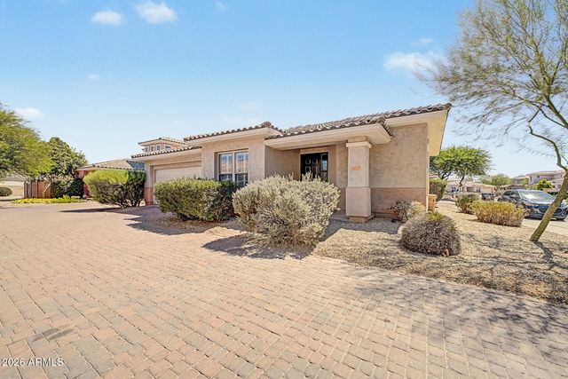 13681 W CYPRESS Street, Goodyear, AZ 85395
