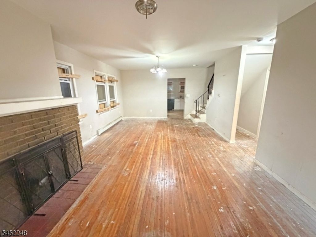 13 Linwood Pl, East Orange City, NJ 07017 — photo 4
