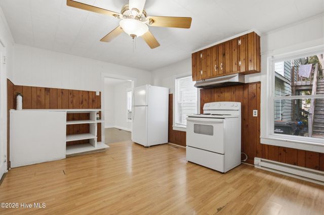 806 2nd Street, Elizabeth City, NC 27909