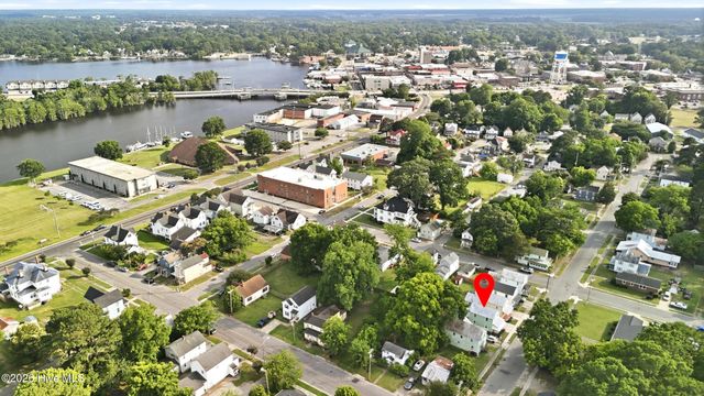 806 2nd Street, Elizabeth City, NC 27909