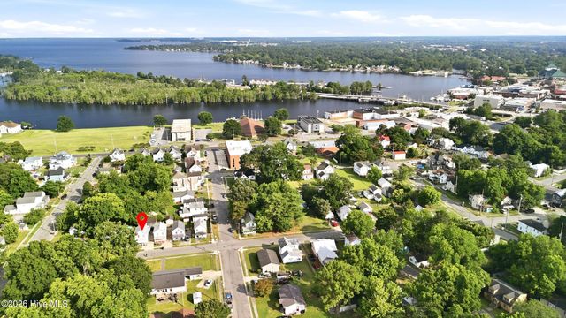 806 2nd Street, Elizabeth City, NC 27909