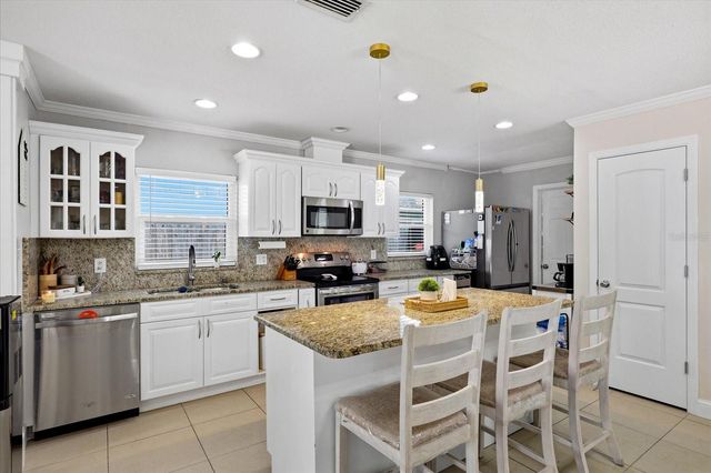 8331 W POCAHONTAS AVENUE, Tampa, FL 33615