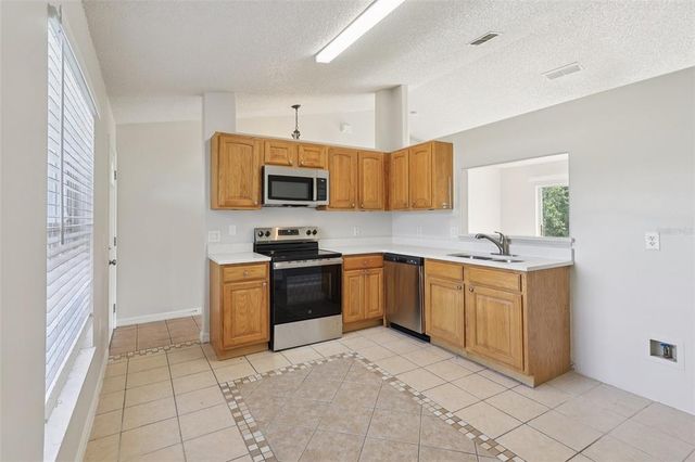 1742 VAN ALLEN CIRCLE, Deltona, FL 32738
