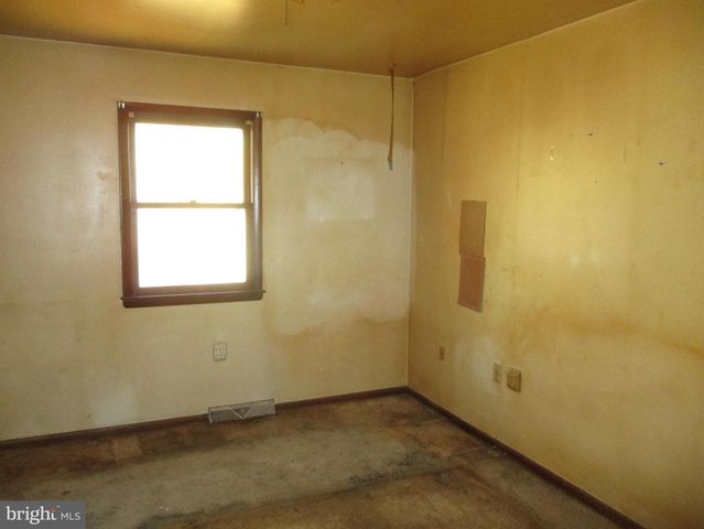 211 GREENWOOD ST, Elkton, MD 21921