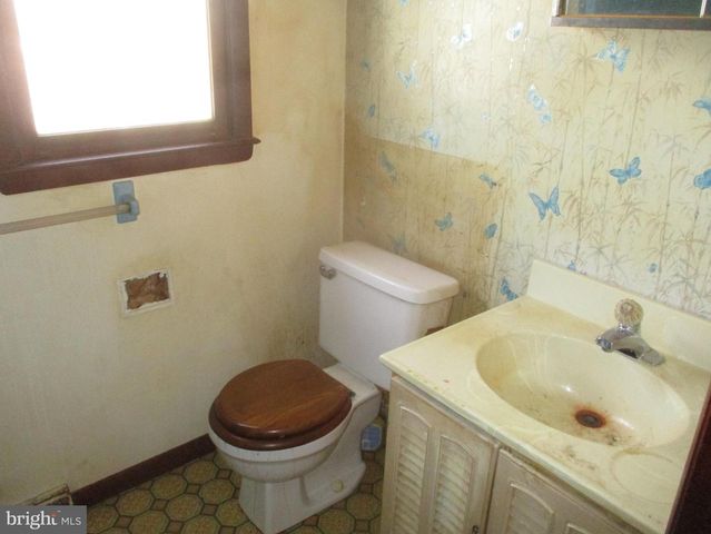 211 GREENWOOD ST, Elkton, MD 21921