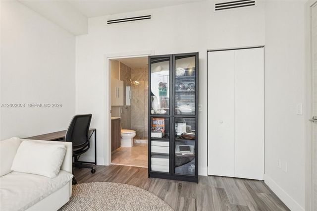 801 S Miami Ave 4902, Miami, FL 33130