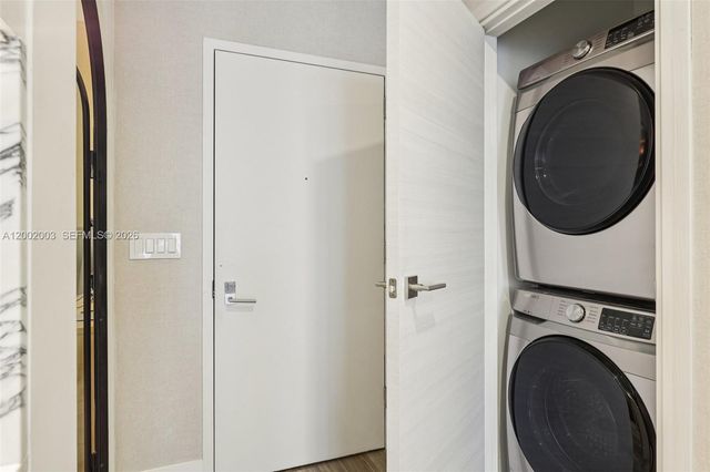 801 S Miami Ave 4902, Miami, FL 33130