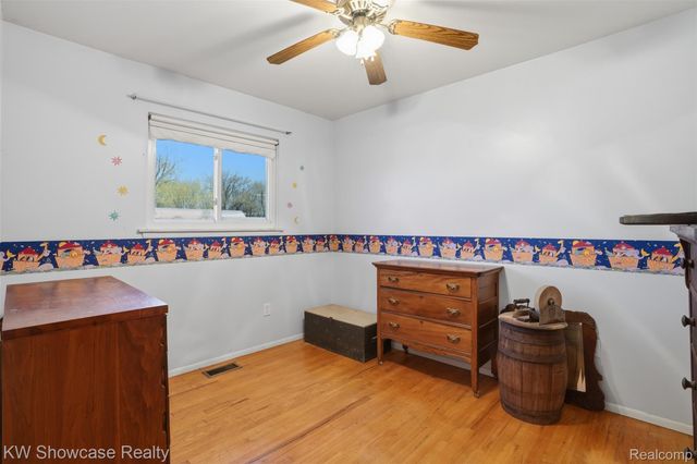 31167 Maplewood Street, Garden City, MI 48135