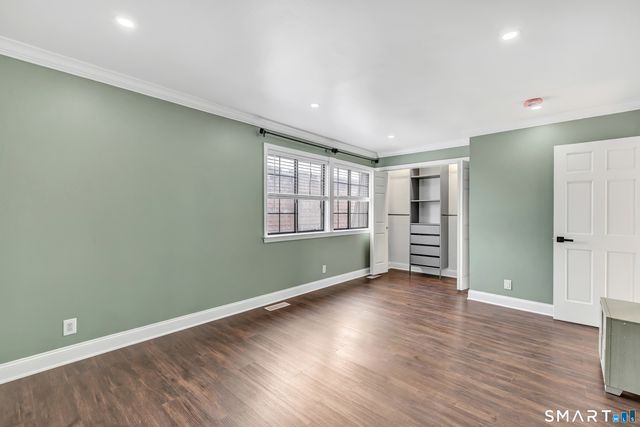 202 Soundview Avenue 60, Stamford, CT 06902