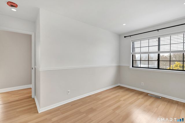 202 Soundview Avenue 60, Stamford, CT 06902