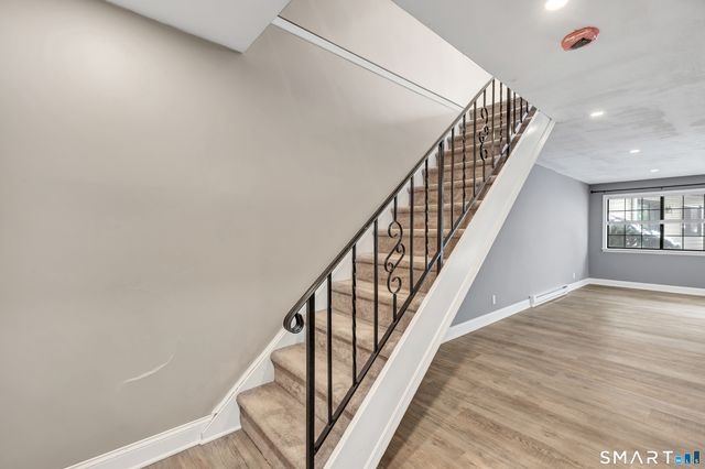 202 Soundview Avenue 60, Stamford, CT 06902