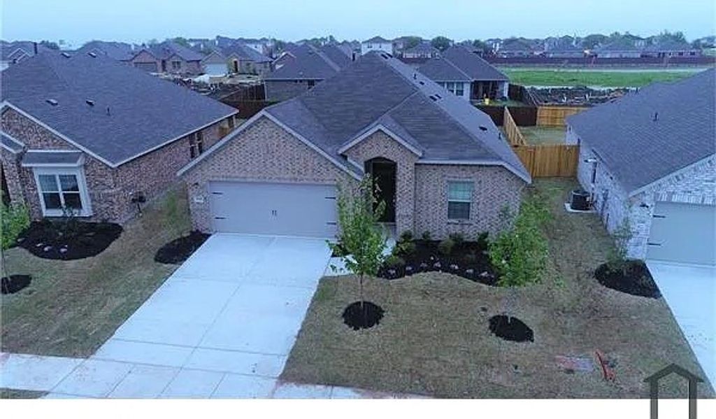 4254 Calla Drive, Forney, TX 75126