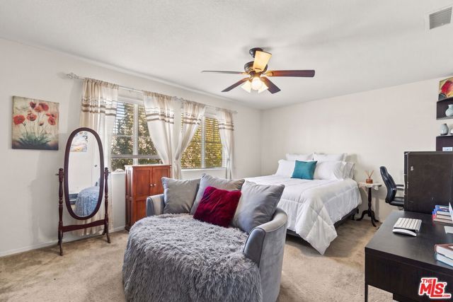 40924 Whitehall Street, Lake Elsinore, CA 92532