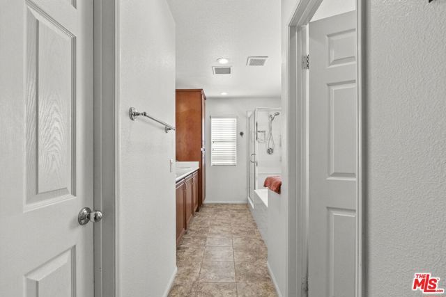 40924 Whitehall Street, Lake Elsinore, CA 92532
