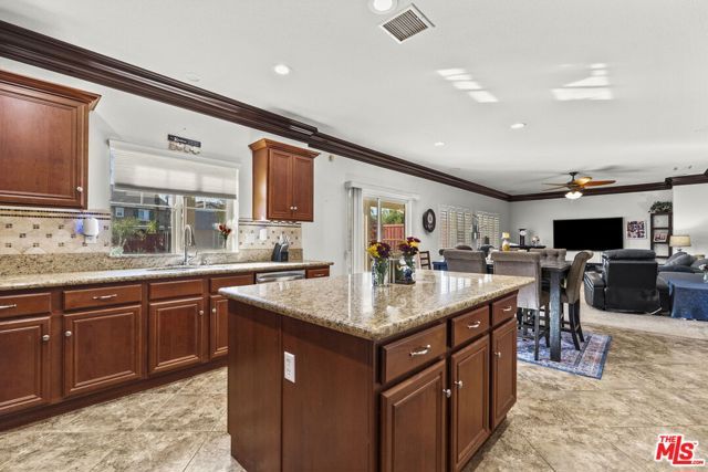 40924 Whitehall Street, Lake Elsinore, CA 92532