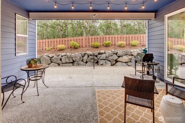 3425 Arrowroot Street SE, Lacey, WA 98513