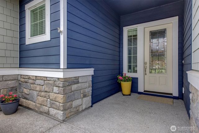 3425 Arrowroot Street SE, Lacey, WA 98513
