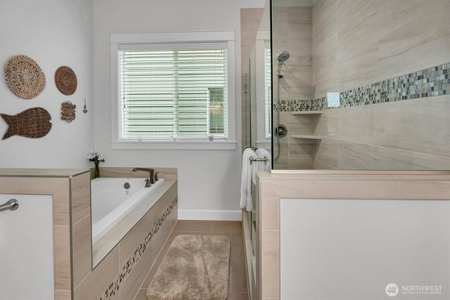 3425 Arrowroot Street SE, Lacey, WA 98513