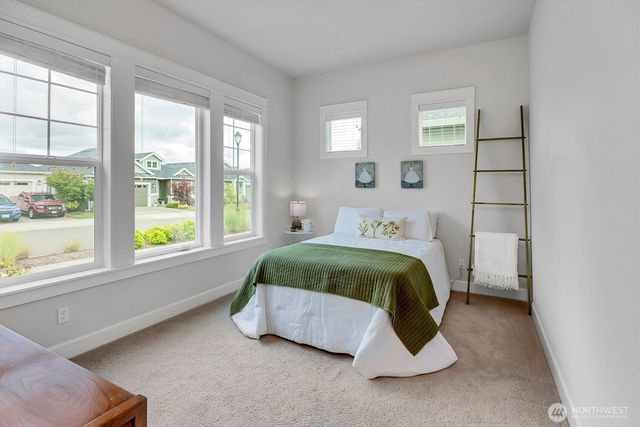 3425 Arrowroot Street SE, Lacey, WA 98513