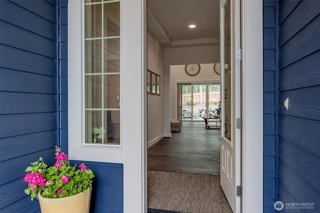 3425 Arrowroot Street SE, Lacey, WA 98513