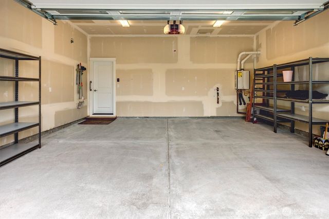 3425 Arrowroot Street SE, Lacey, WA 98513