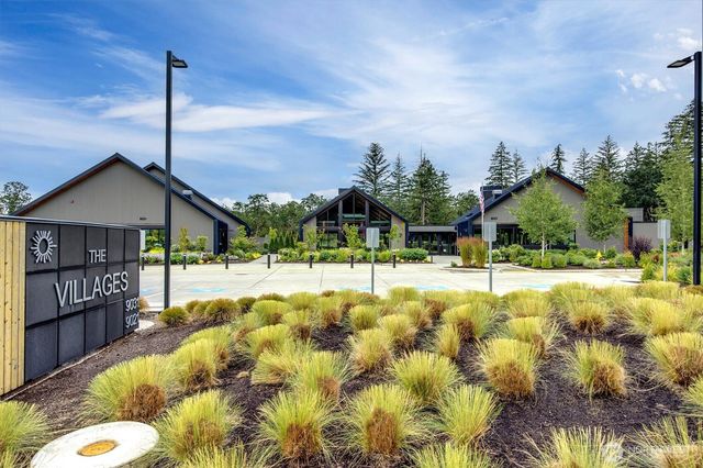 3425 Arrowroot Street SE, Lacey, WA 98513