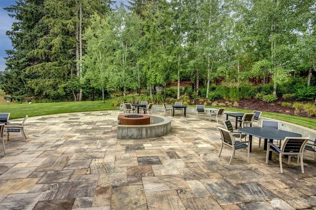 3425 Arrowroot Street SE, Lacey, WA 98513