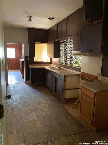 837 NEVADA ST, San Antonio, TX 78203