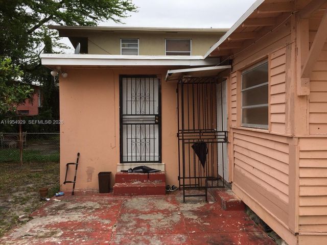 114 NW 10th Ave, Miami, FL 33128