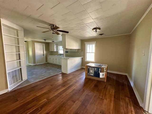 439 Commercial Avenue, Lake Arthur, LA 70549