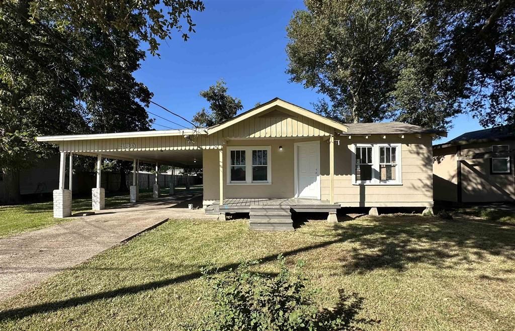 439 Commercial Avenue, Lake Arthur, LA 70549