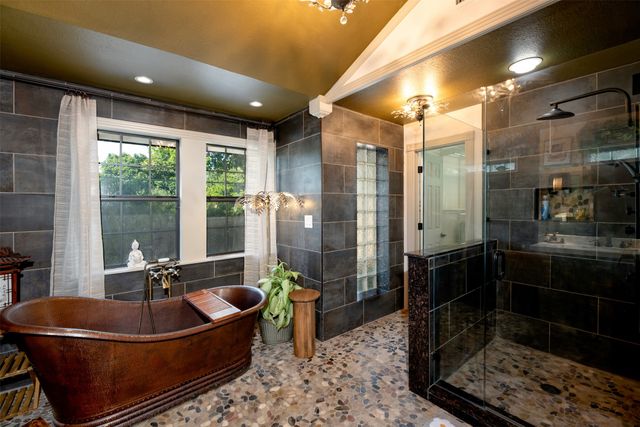 803 Brookhurst Drive, Dallas, TX 75218