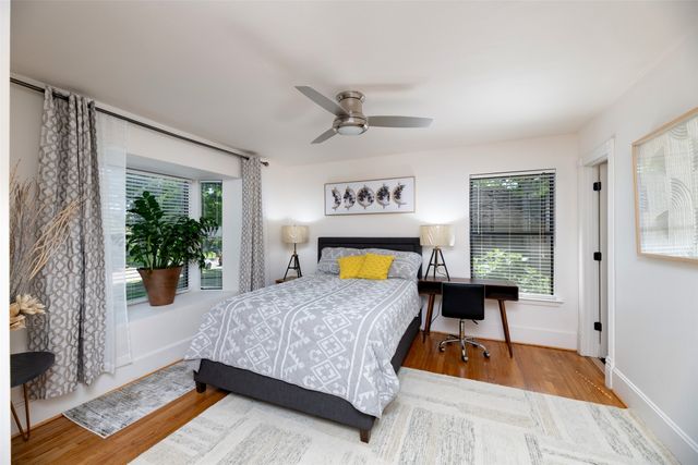 803 Brookhurst Drive, Dallas, TX 75218